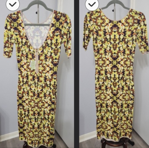 Anthropologies La Vi by Sam & Lavi Yellow Floral Midi form fitting Dress. - Picture 2 of 4